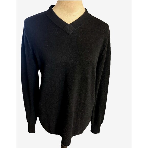 Elie Tahari Womens M 100% Cashmere Black V Neck Long Sleeves Pullover Sweater - Picture 1 of 8